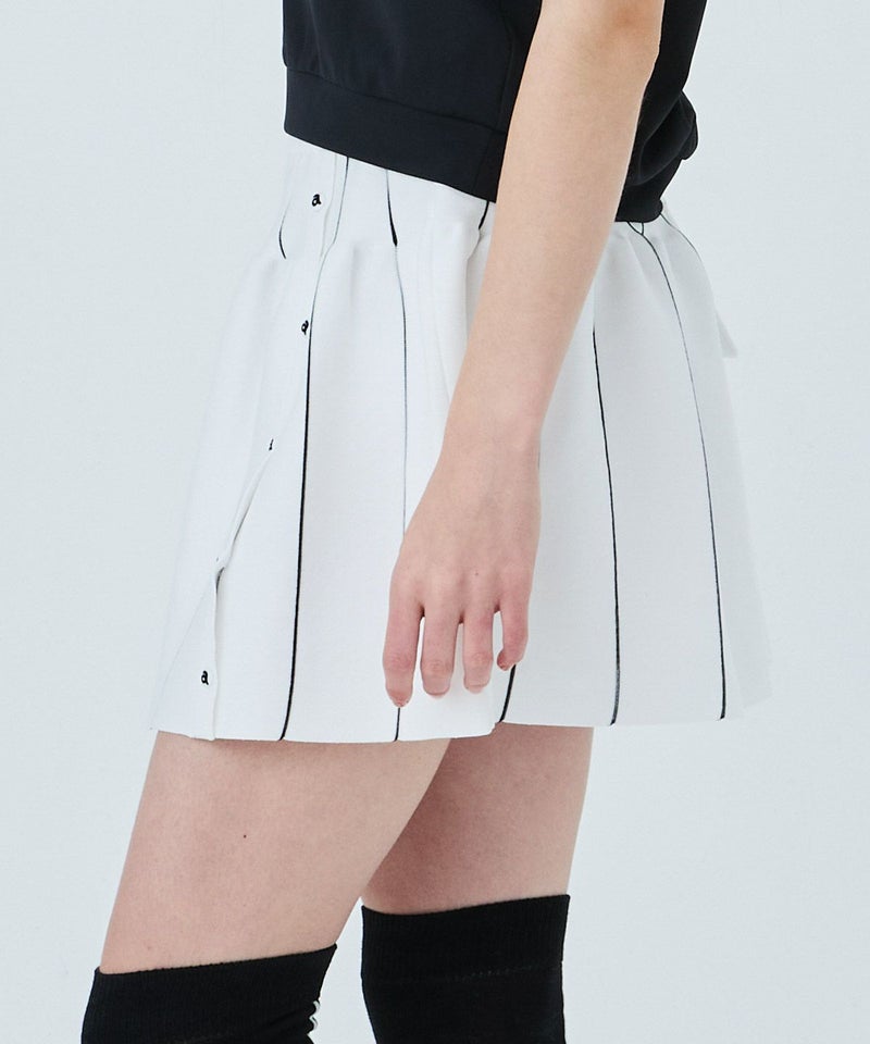 モデル着用画像(ホワイト)