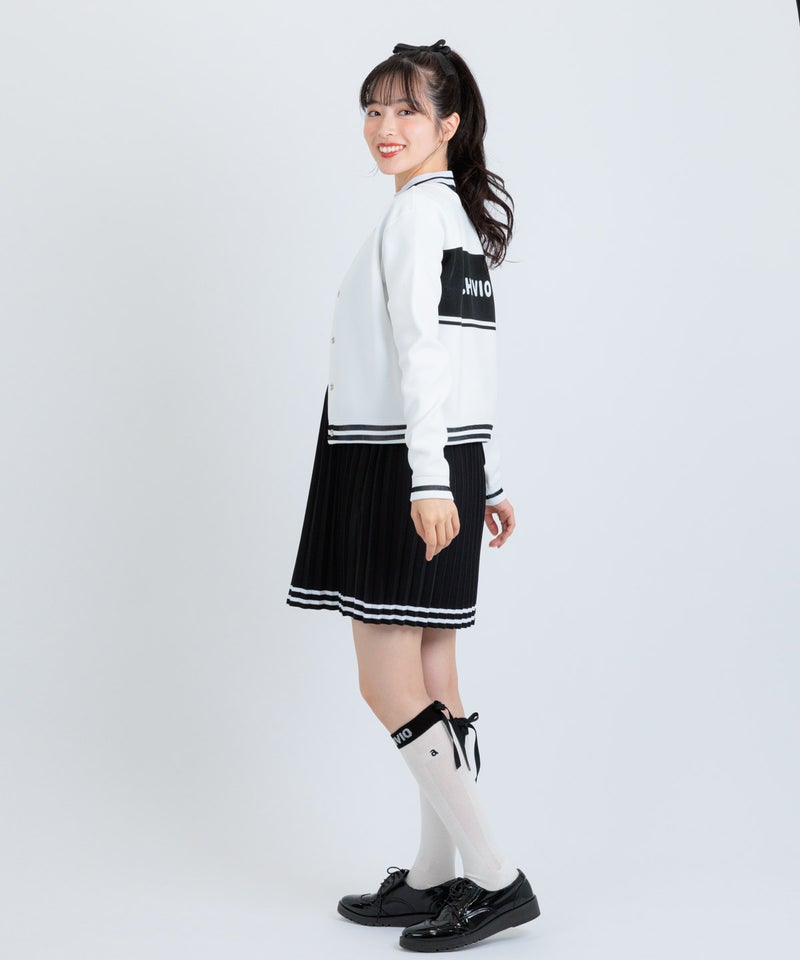 モデル着用画像(ホワイト×ブラック)