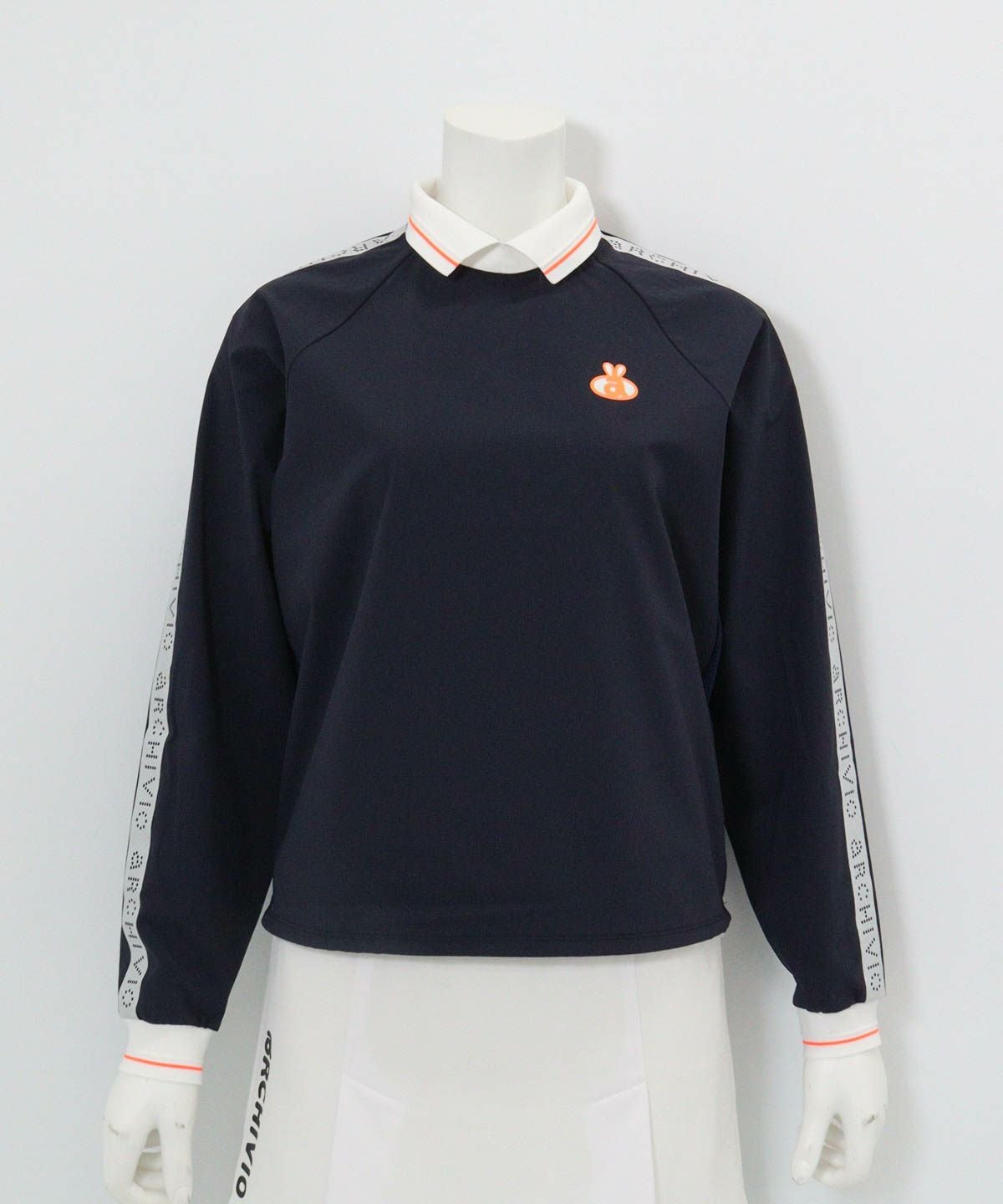 バックメッシュ冷感プルオーバー（ネイビー）