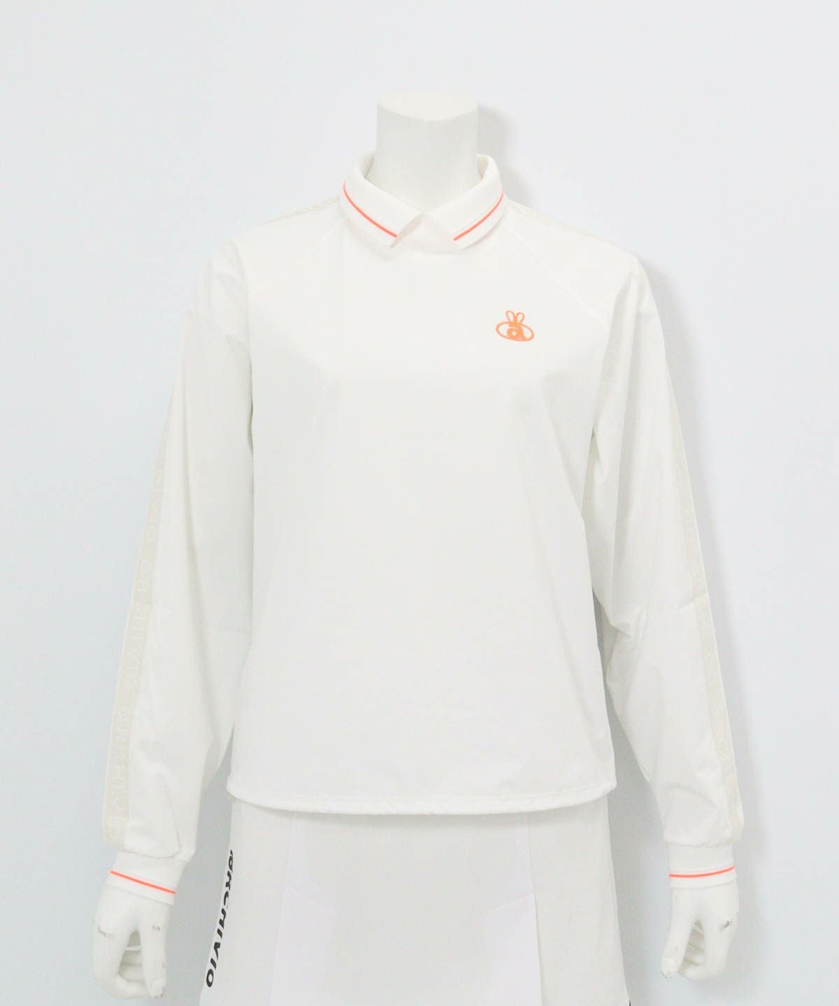 バックメッシュ冷感プルオーバー（ホワイト）