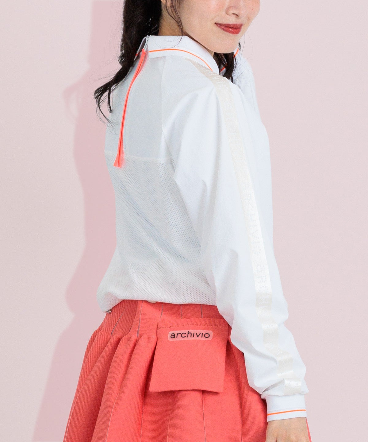 モデル着用画像(ホワイト)