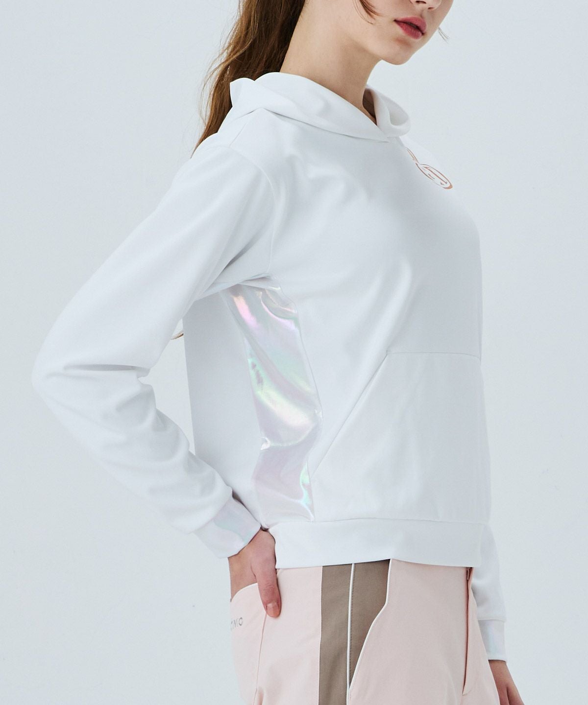 モデル着用画像(ホワイト)