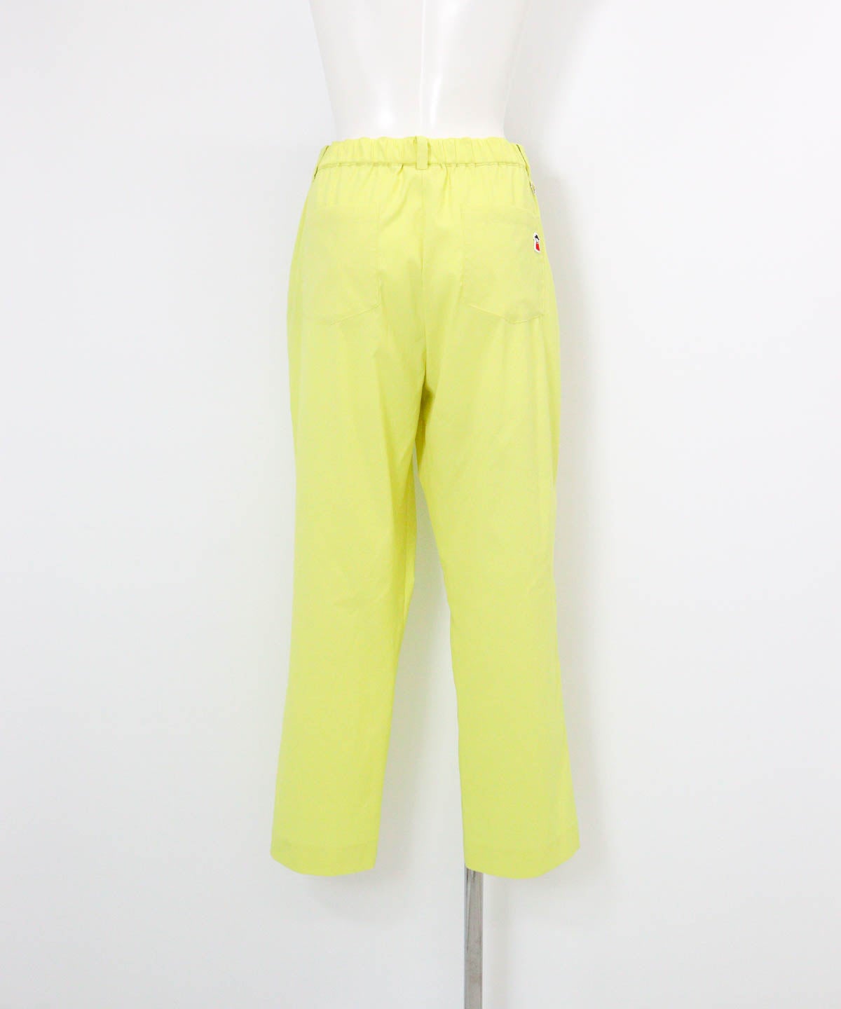 UV冷感クロップド撥水パンツ(イエロー)後ろ