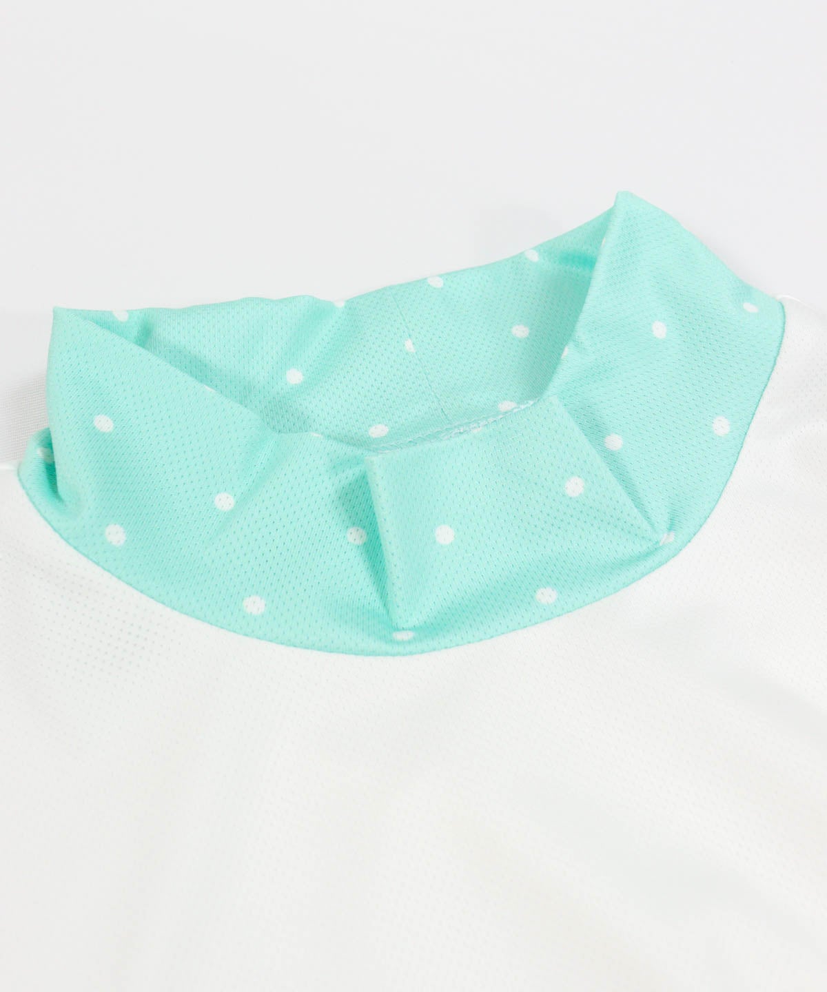 首元(ホワイト×グリーン)