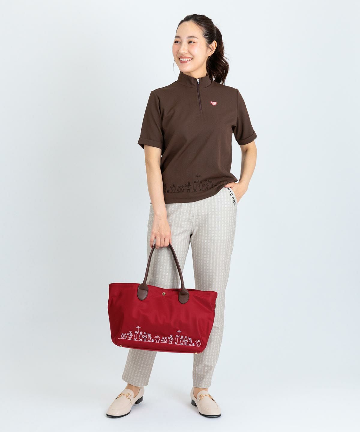 モデル着用画像（レッド）