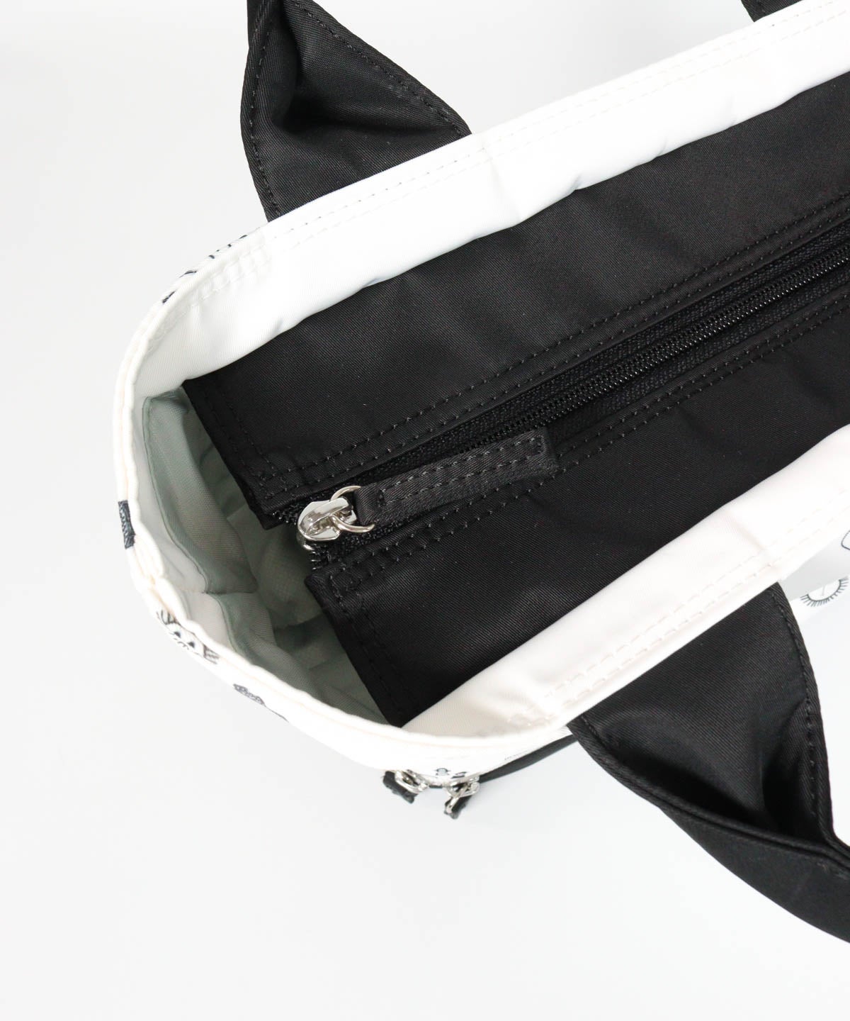 ファスナー（ホワイト）