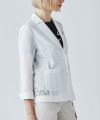 モデル着用画像（ホワイト）