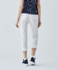 モデル着用画像（ホワイト）