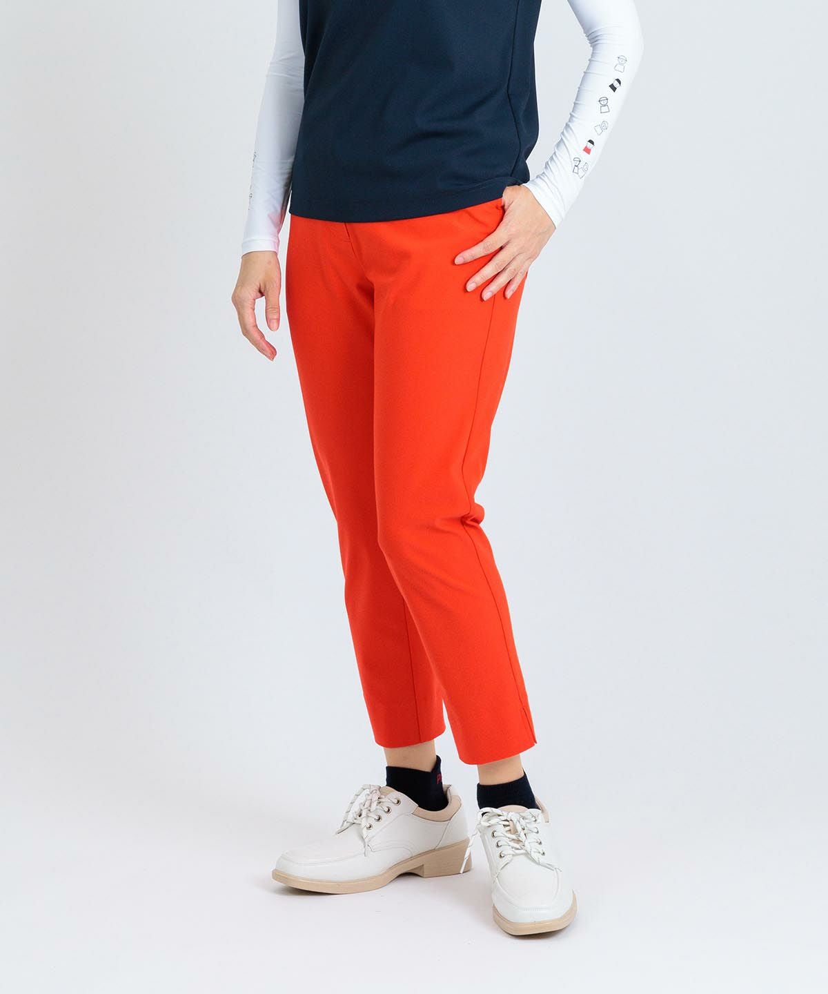 モデル着用画像（レッド）