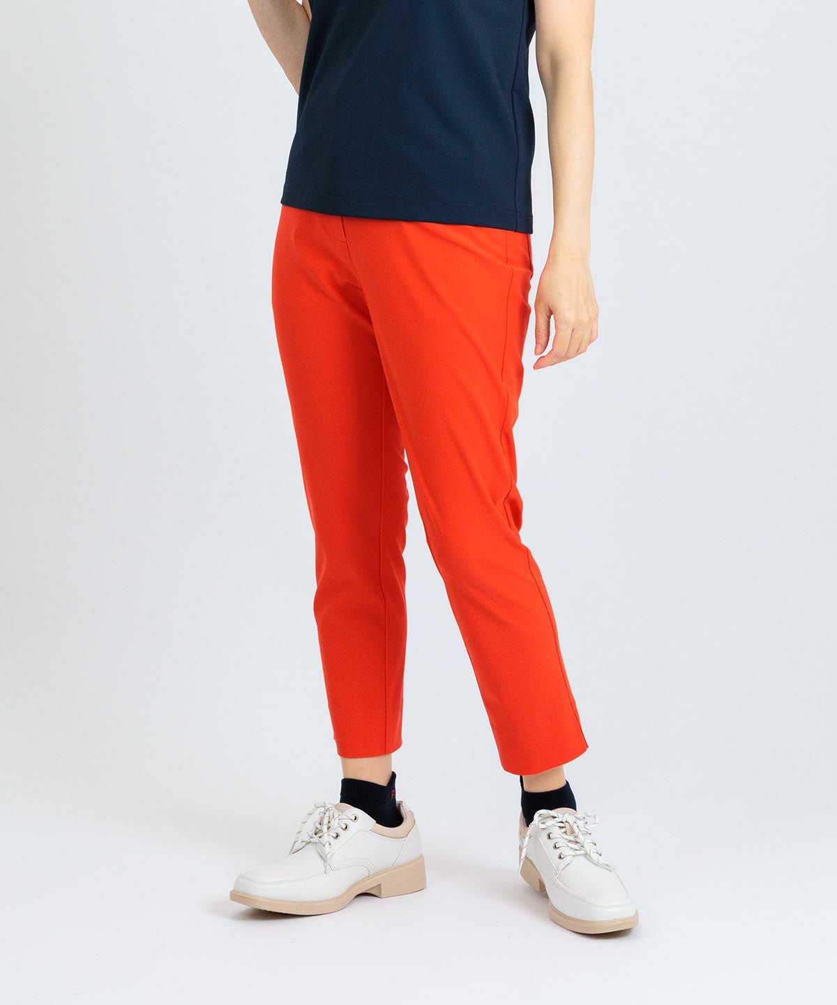 モデル着用画像（レッド）