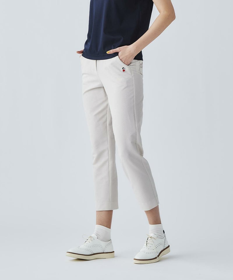 モデル着用画像（ベージュ）