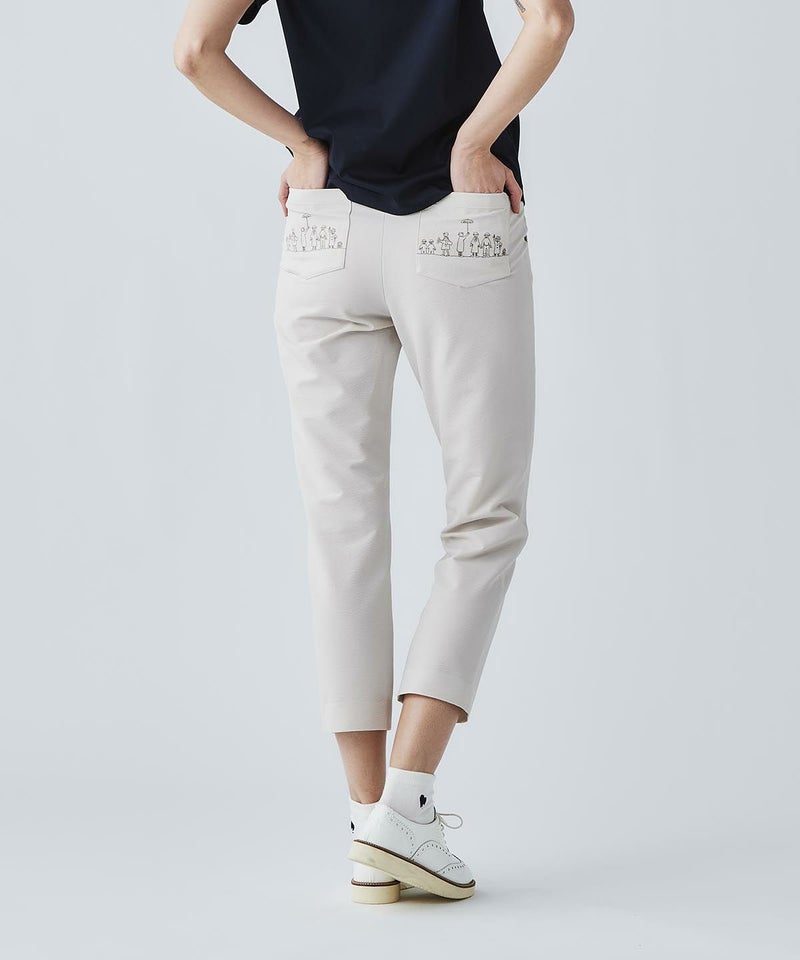 モデル着用画像（ベージュ）