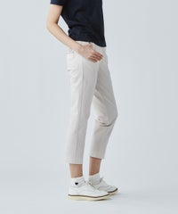 モデル着用画像（ベージュ）