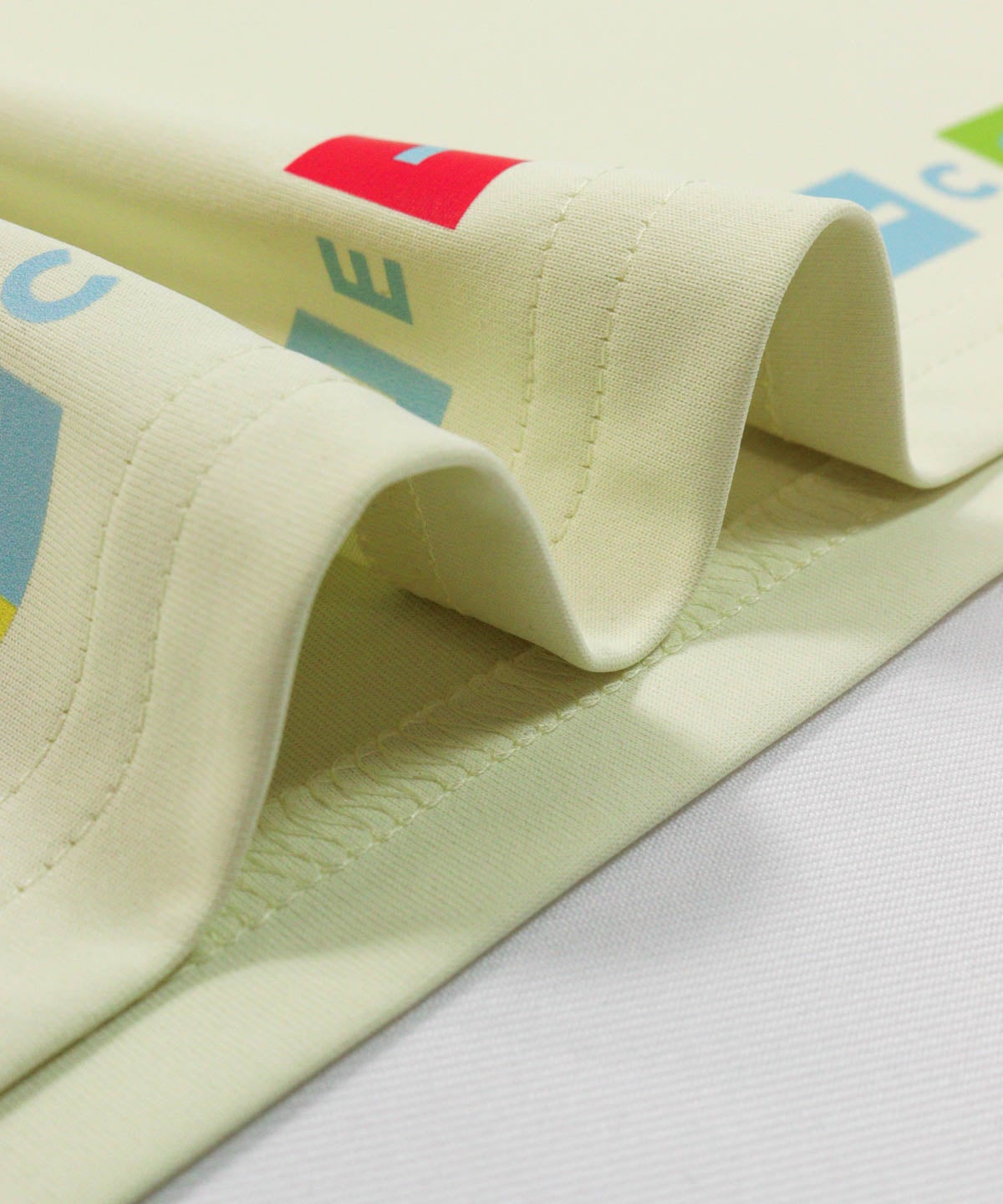 生地感(イエロー)