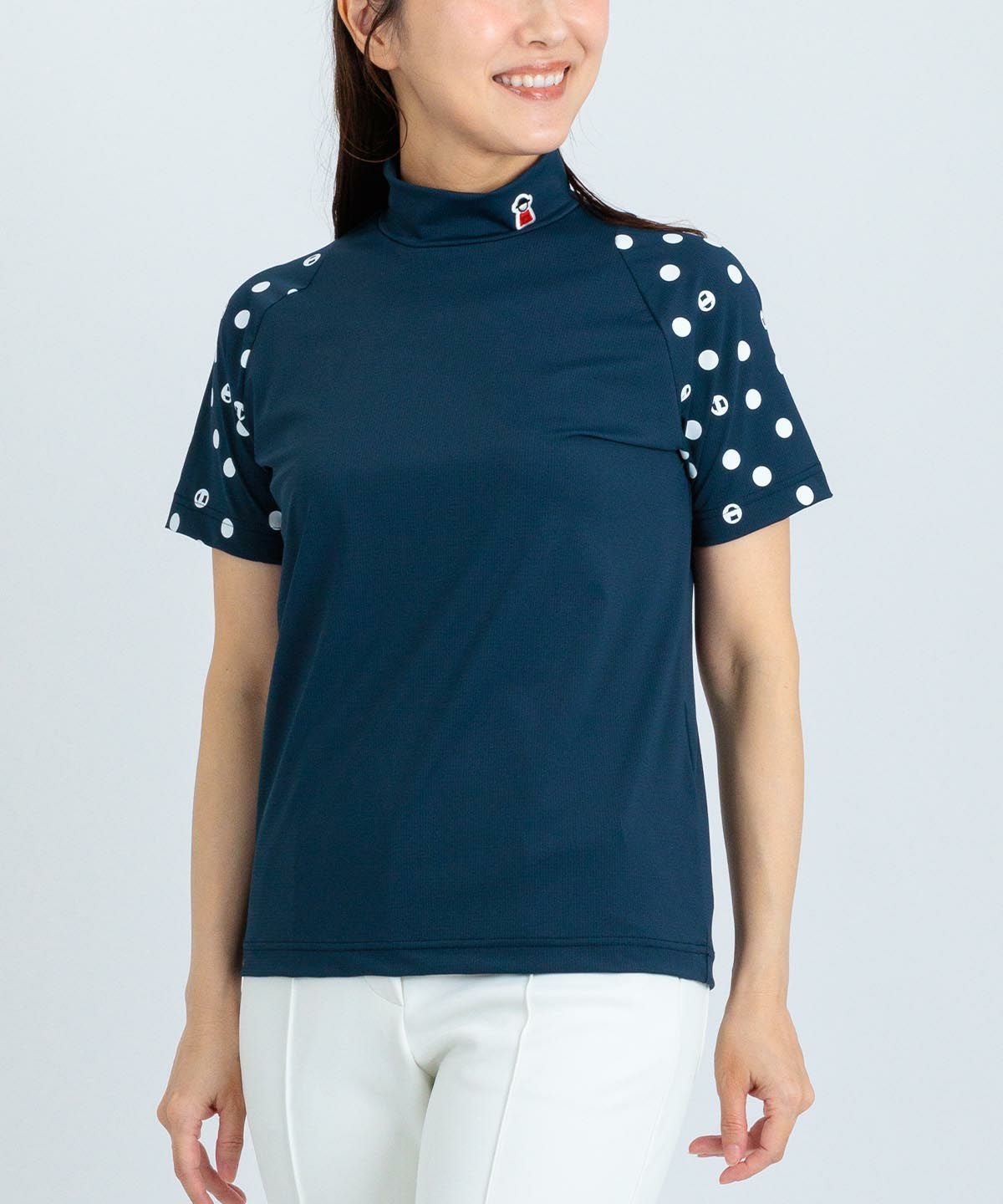 モデル着用画像（ネイビー）