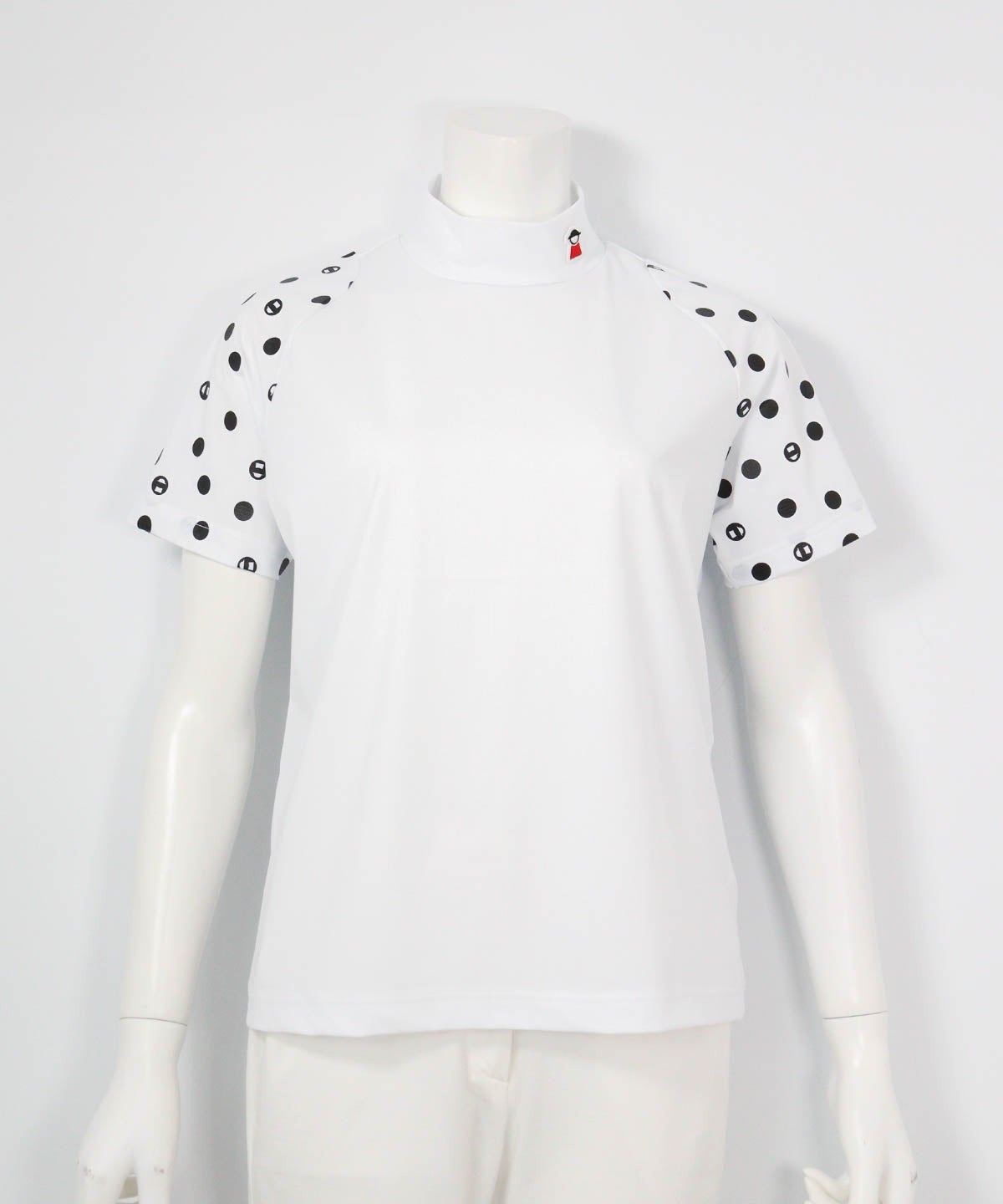 ドット袖冷感プルオーバー（ホワイト）前