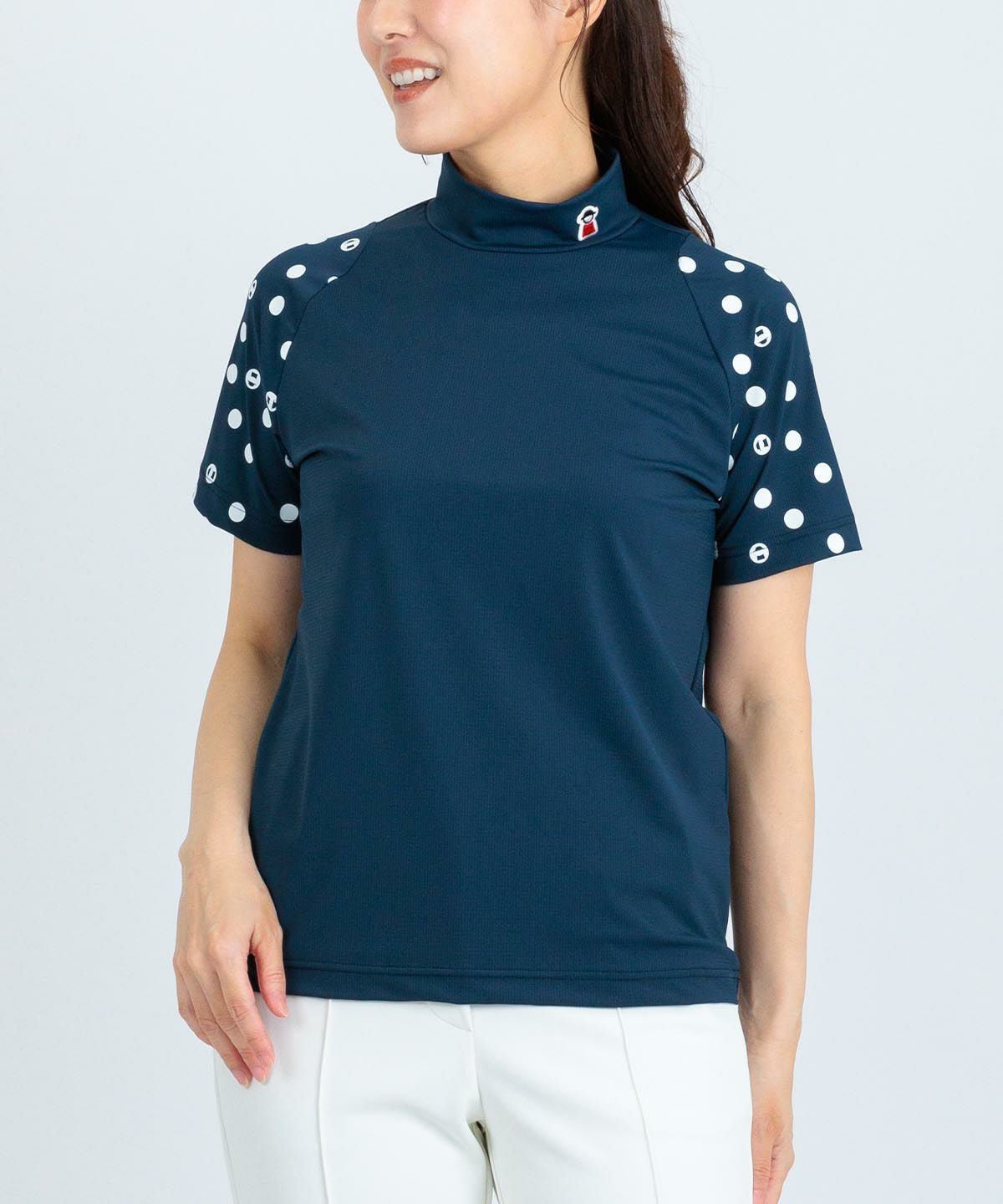 モデル着用画像（ネイビー）