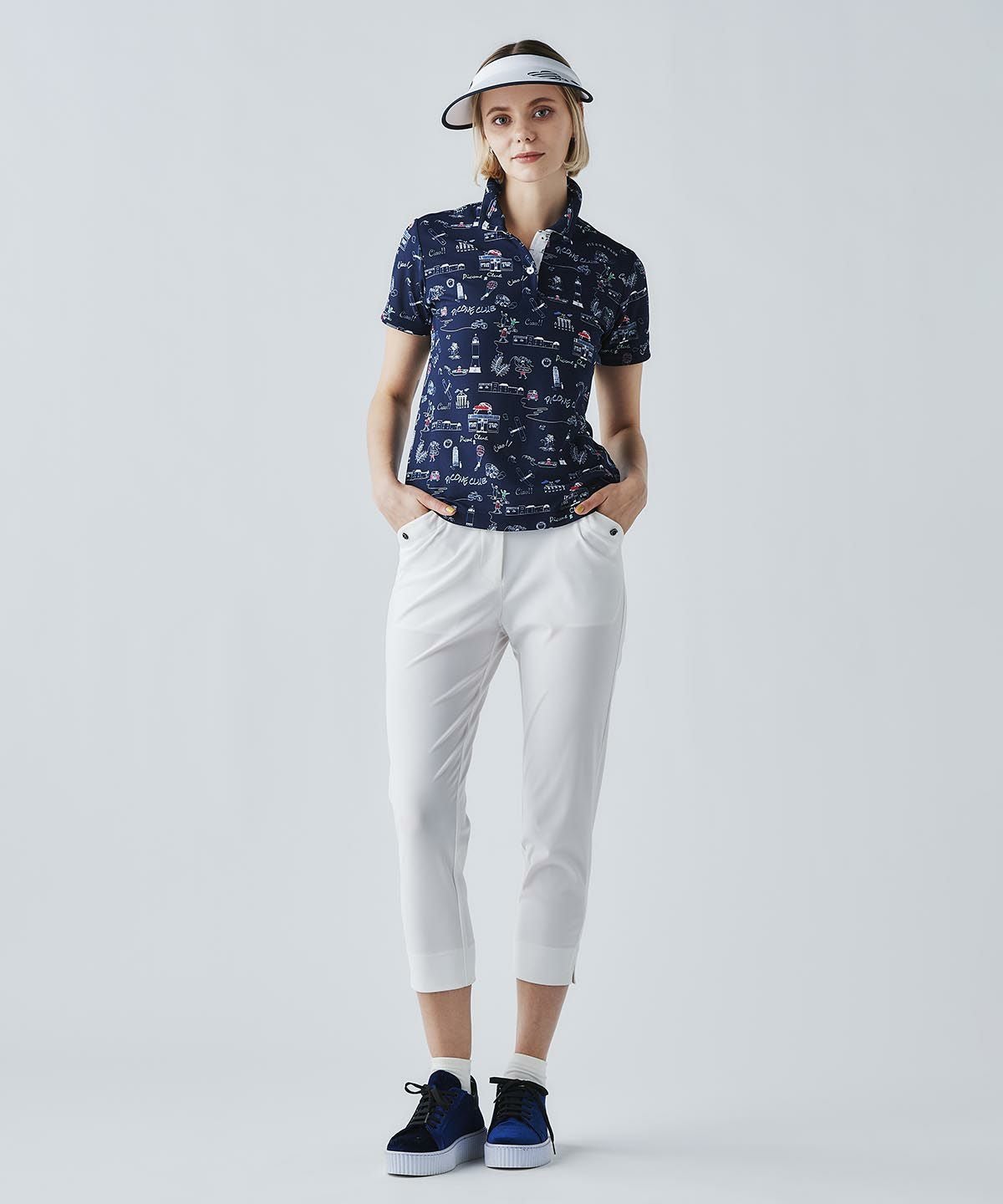 モデル着用画像（ネイビー）