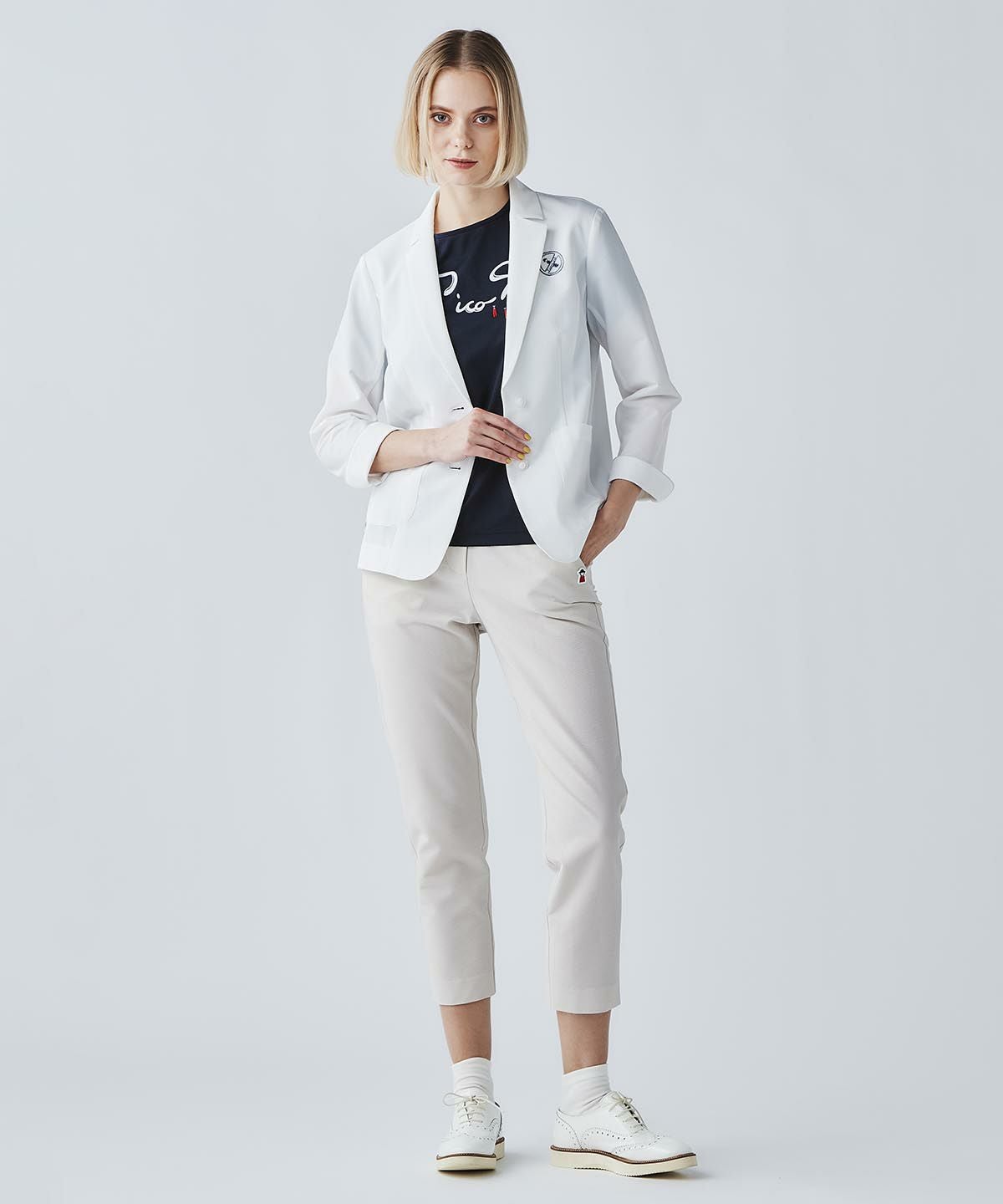 モデル着用画像（ネイビー）