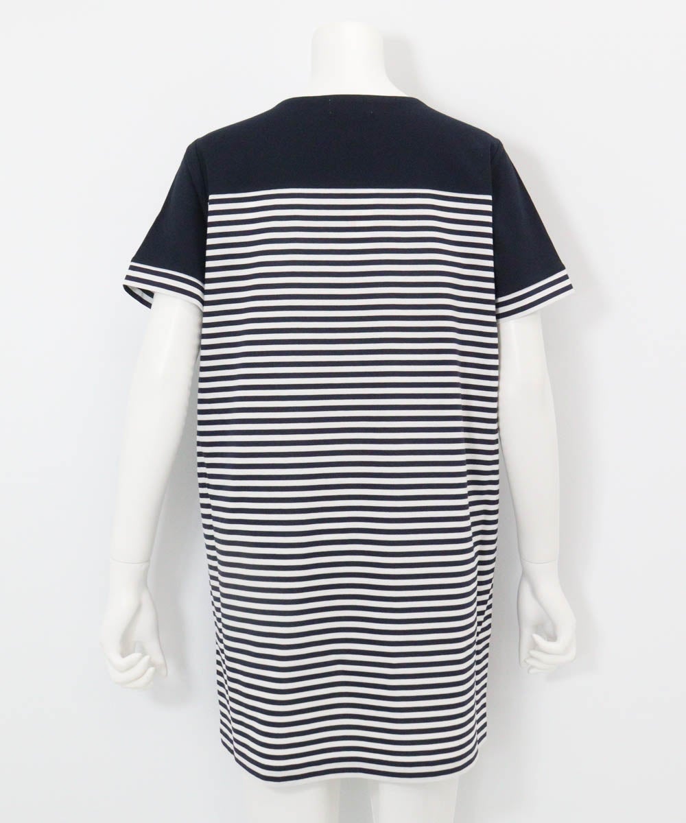 バックボーダー切替冷感チュニック後（ネイビー）