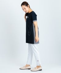 モデル着用画像（ネイビー）