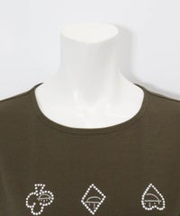 首元（カーキ）