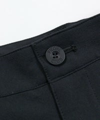 ウエストボタン部分（ブラック）