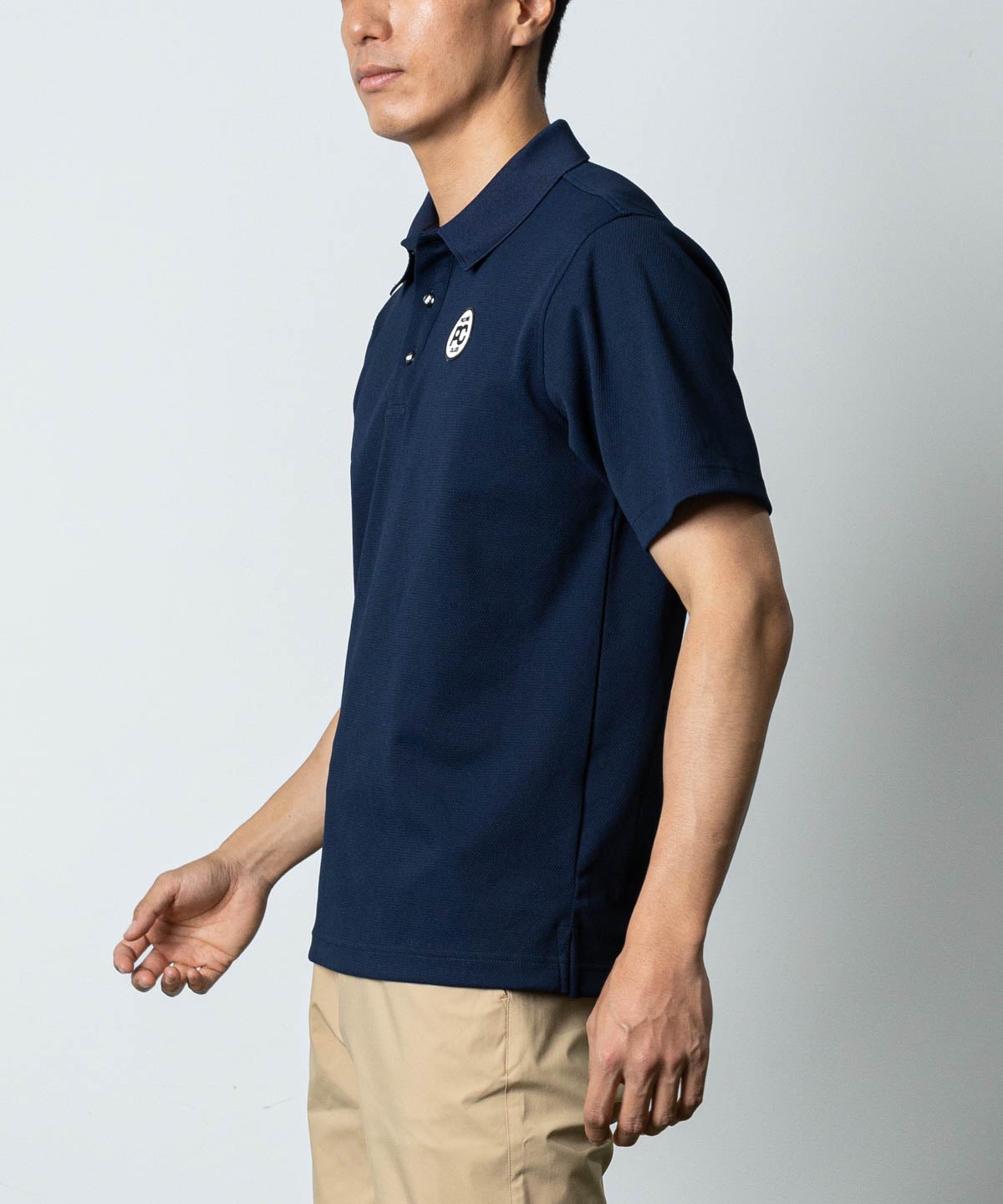 モデル着用画像(ネイビー)