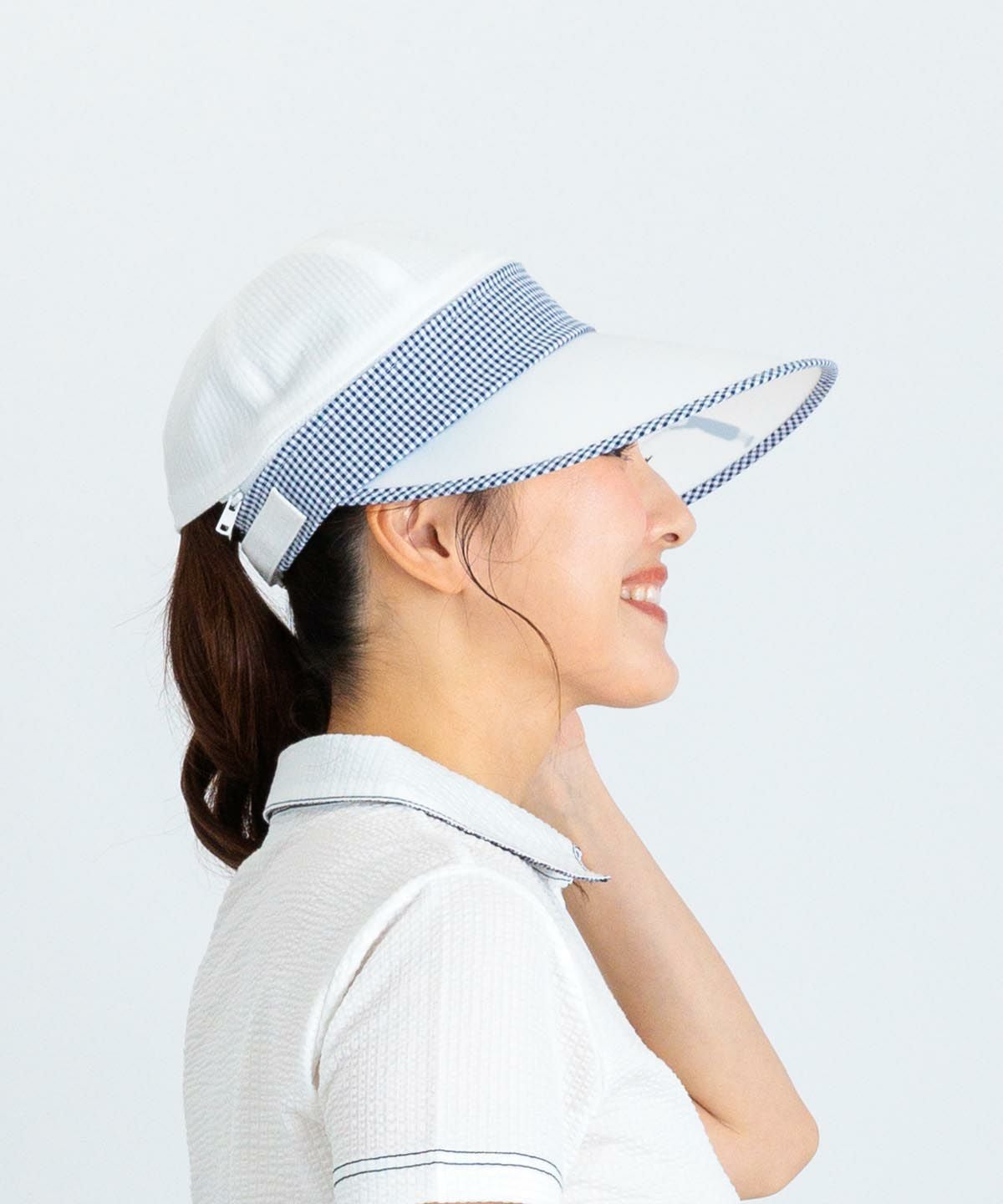 モデル着用画像（ホワイト）