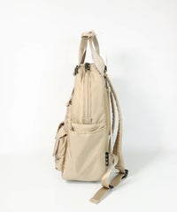 中わたリュック横（ベージュ）
