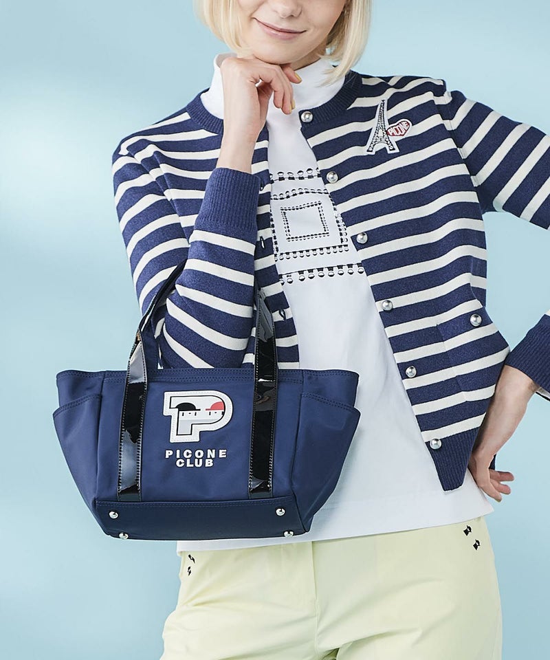 モデル着用画像（ネイビー）