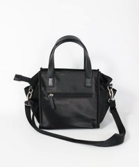 スクエアショルダーバッグ後（ブラック）