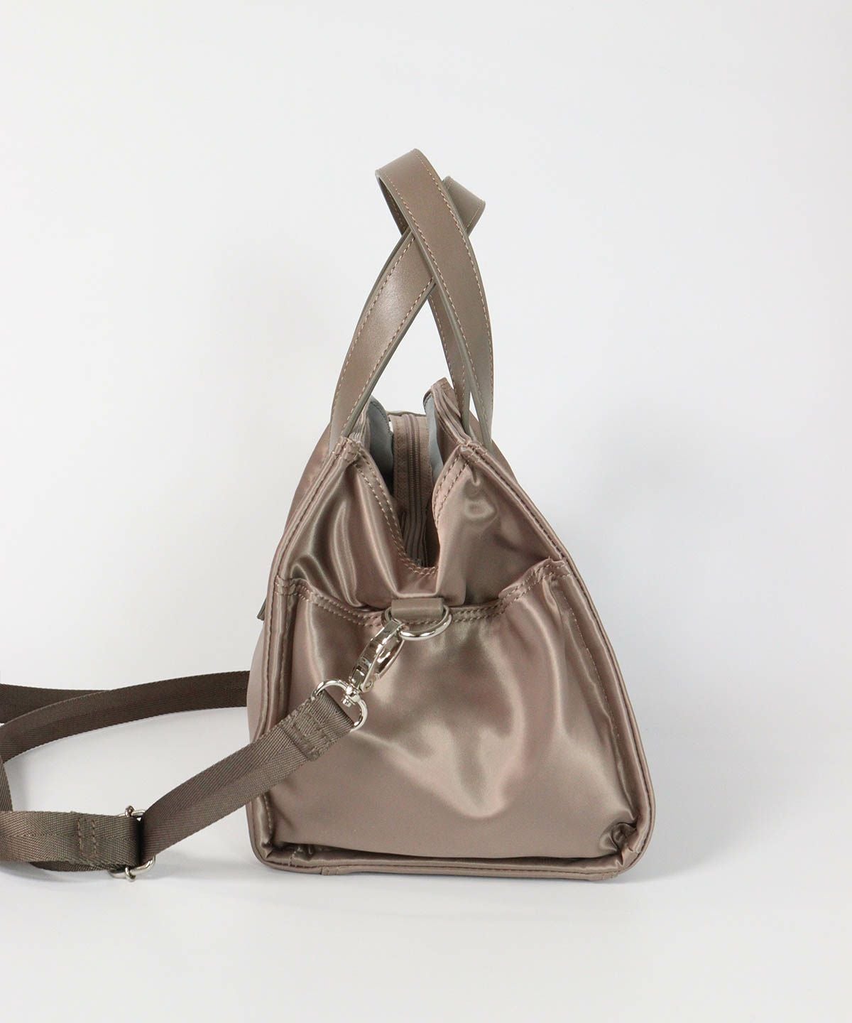 スクエアショルダーバッグ横（グレー）