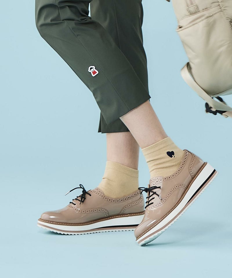 モデル着用画像（ベージュ）