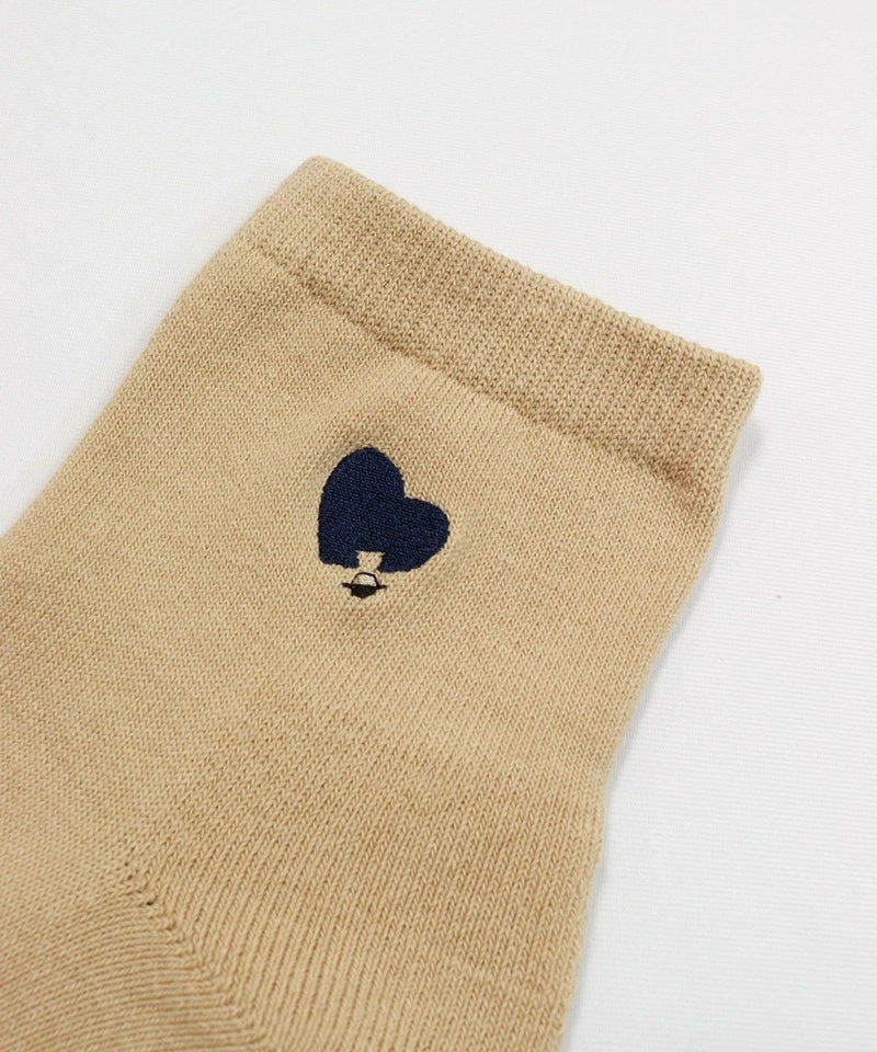 刺繍部分（ベージュ）