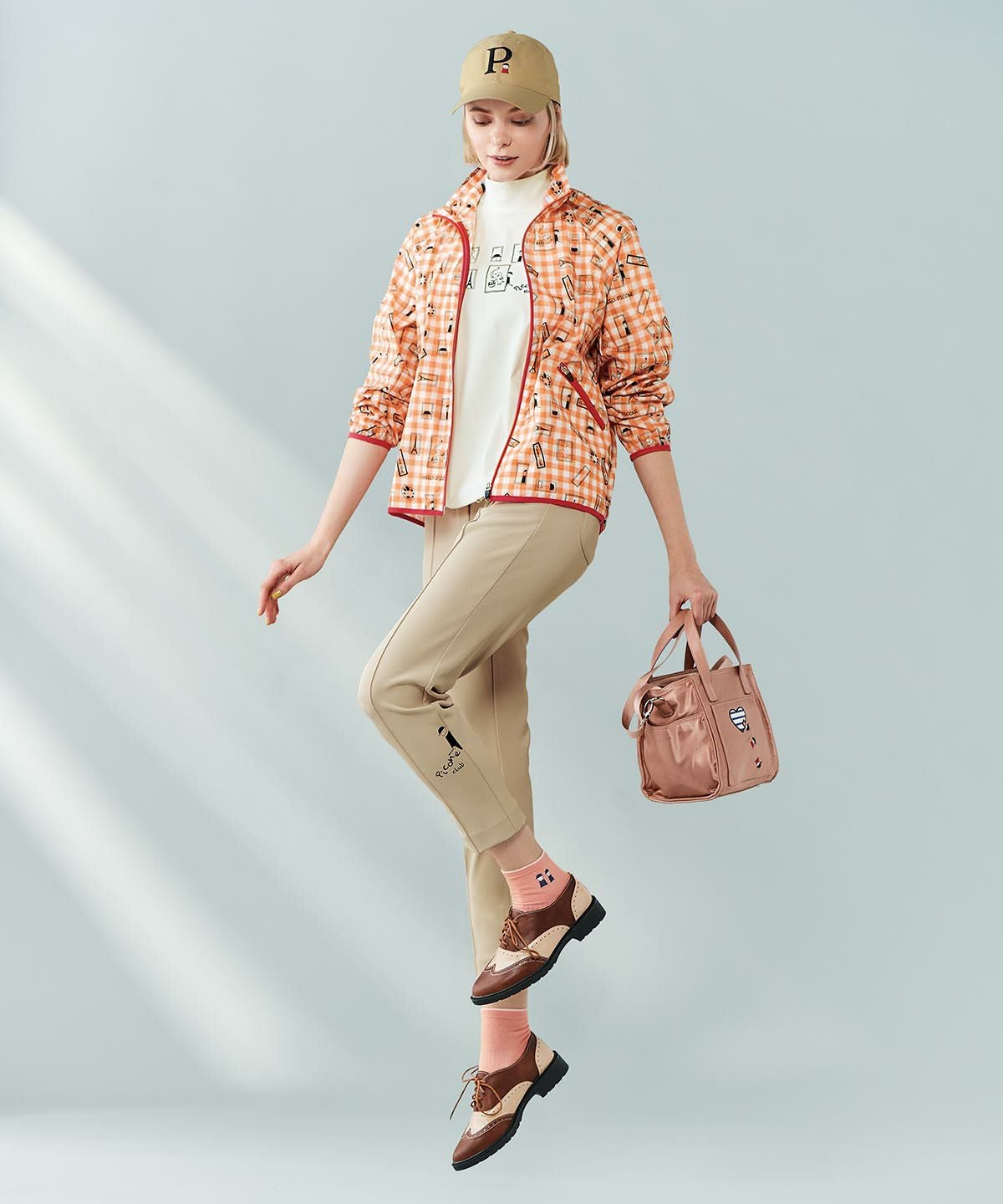 モデル着用画像（ピンク）