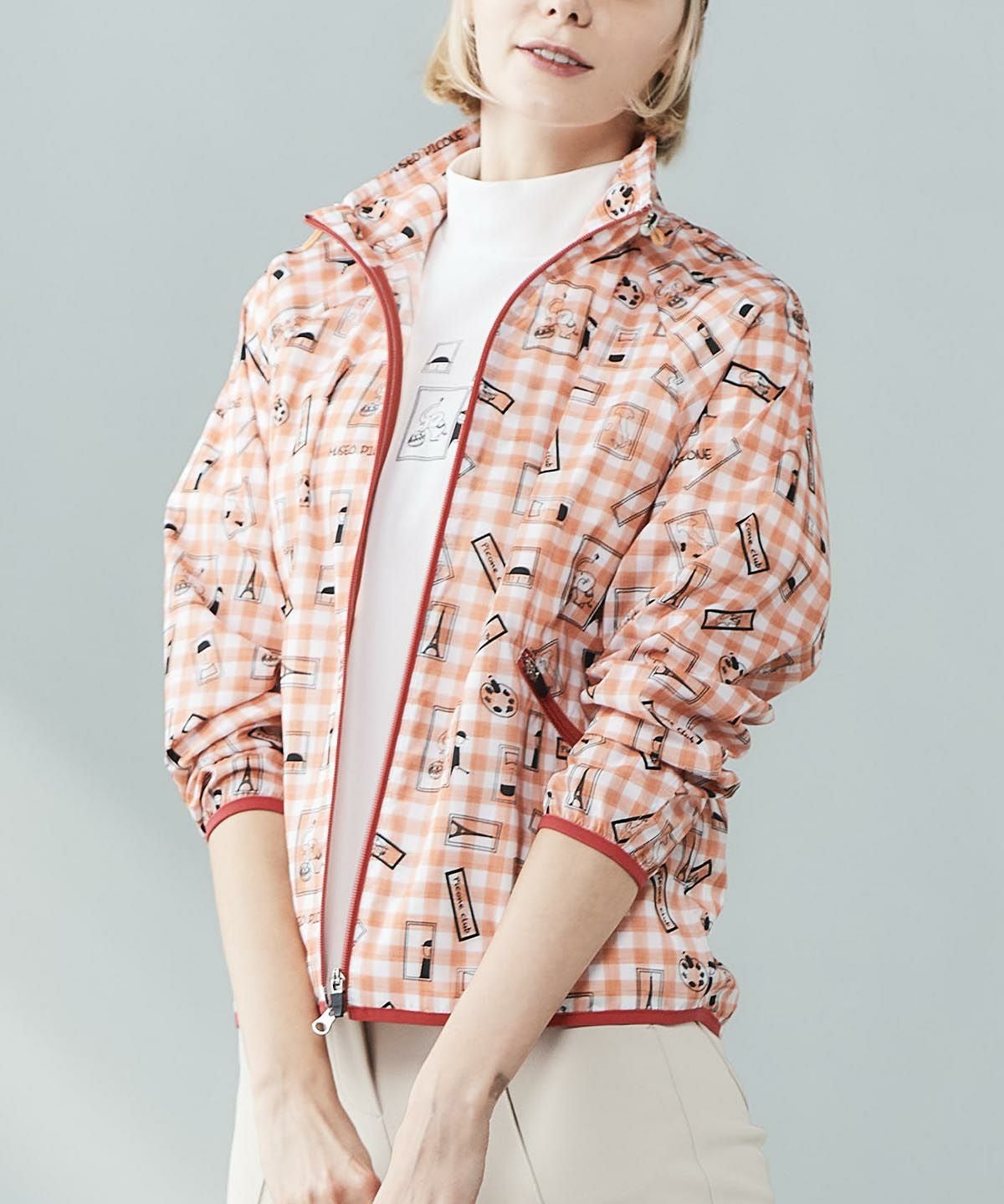 モデル着用画像（オレンジ）