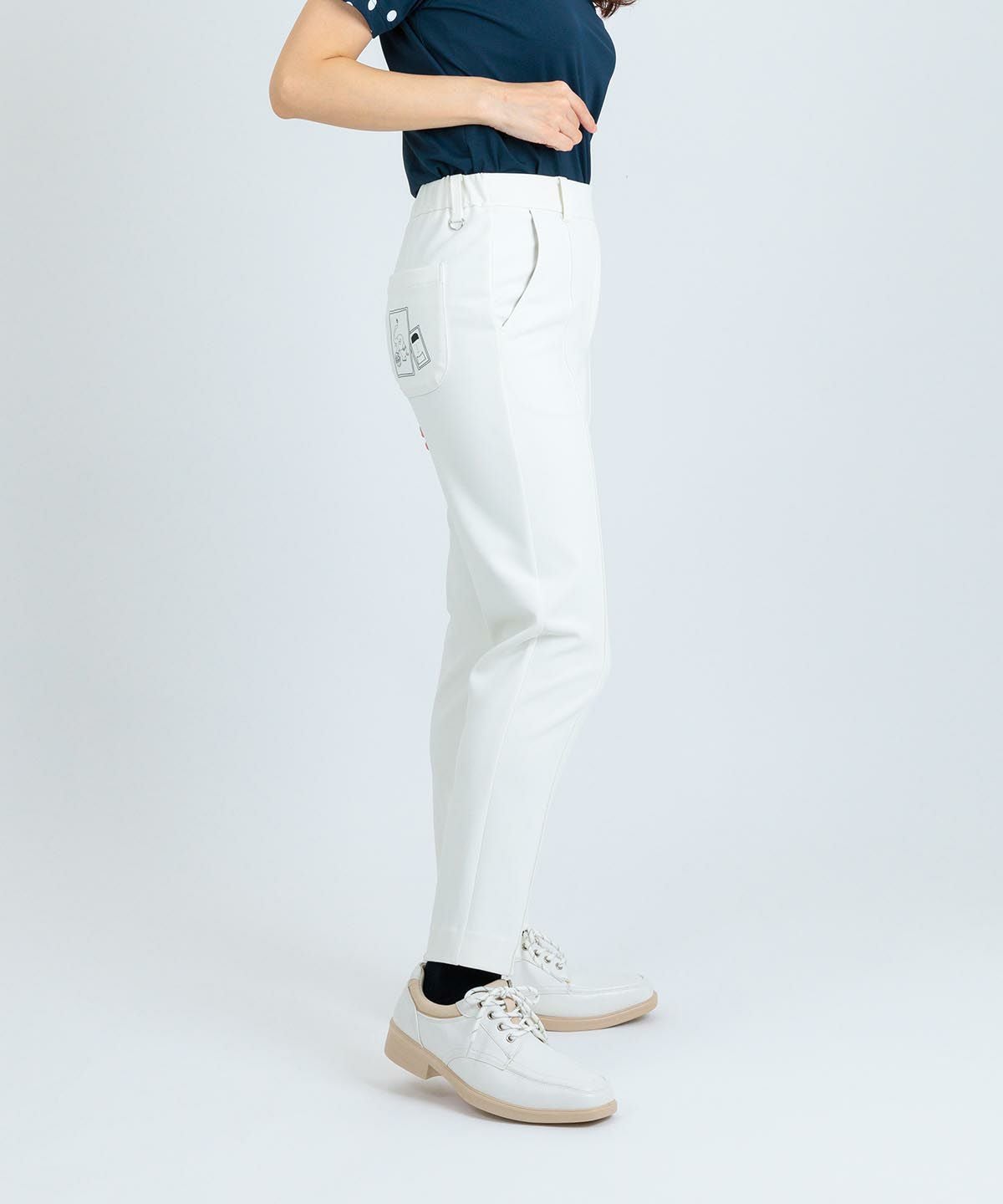 モデル着用画像（ホワイト）