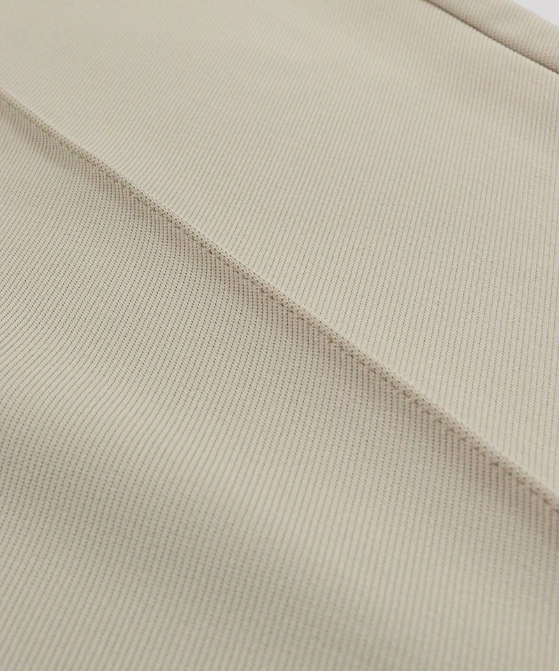 センターライン部分（ベージュ）