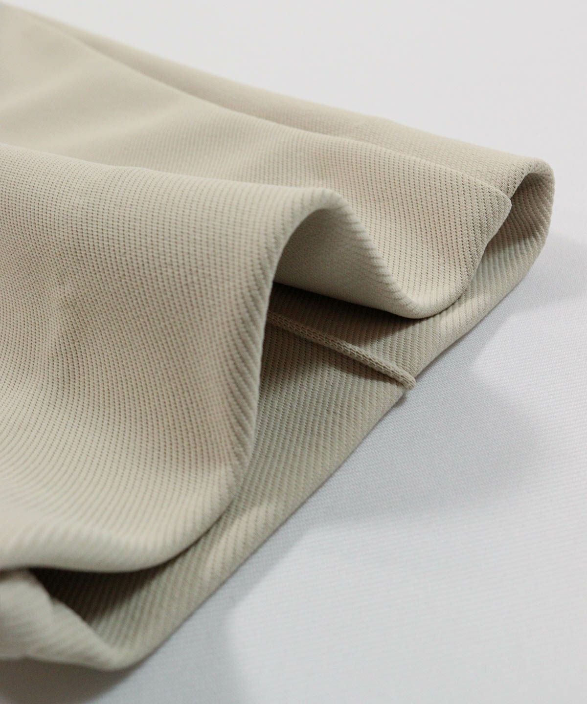 生地感（ベージュ）