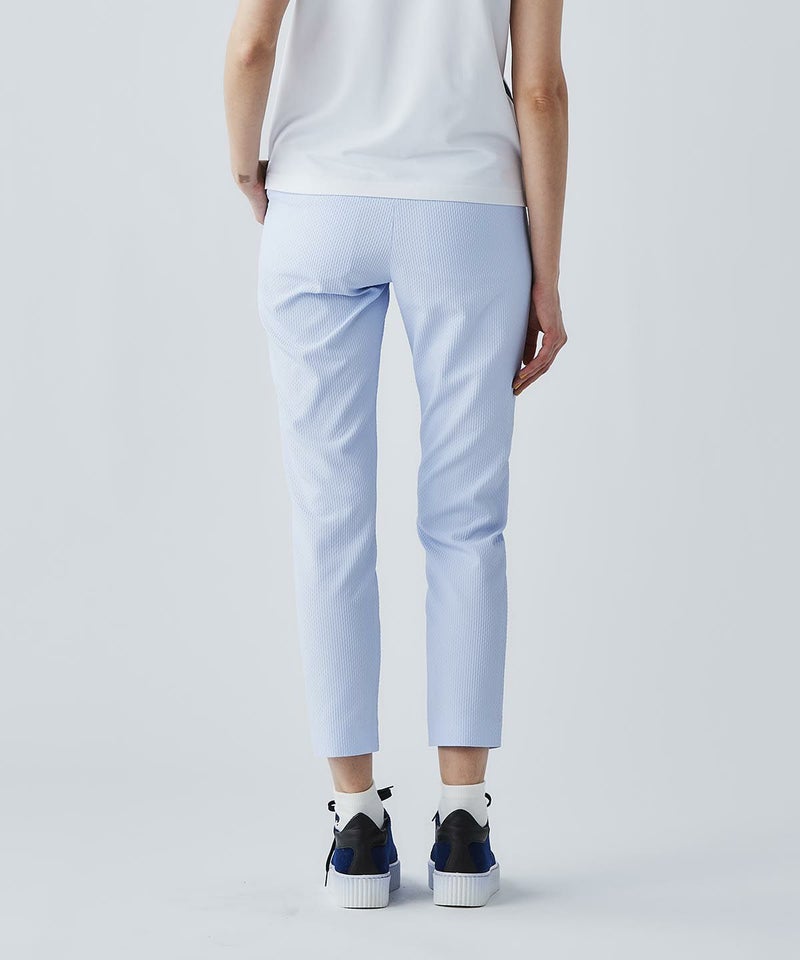 モデル着用画像（ライトブルー）