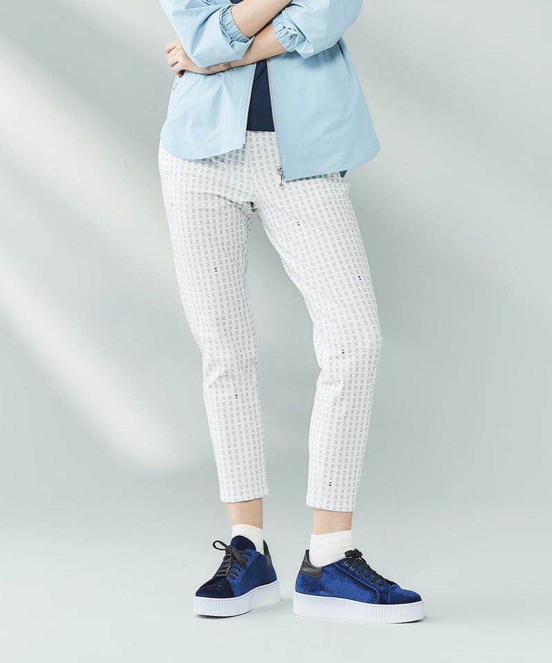 モデル着用画像（ホワイト）