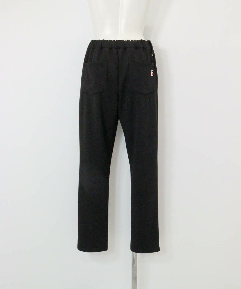 UV冷感ベーシックテーパードパンツ後（ブラック）