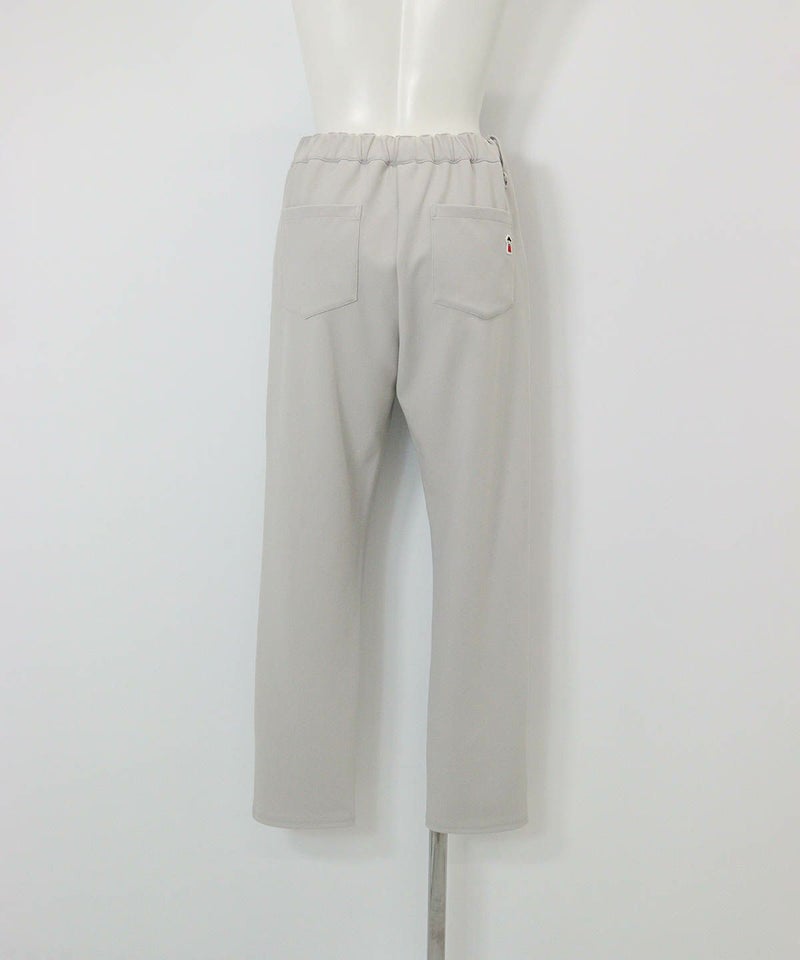 UV冷感ベーシックテーパードパンツ後（ライトグレー）