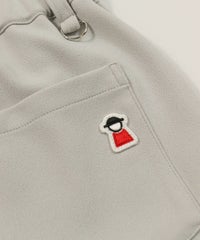 後ポケット部分（ライトグレー）