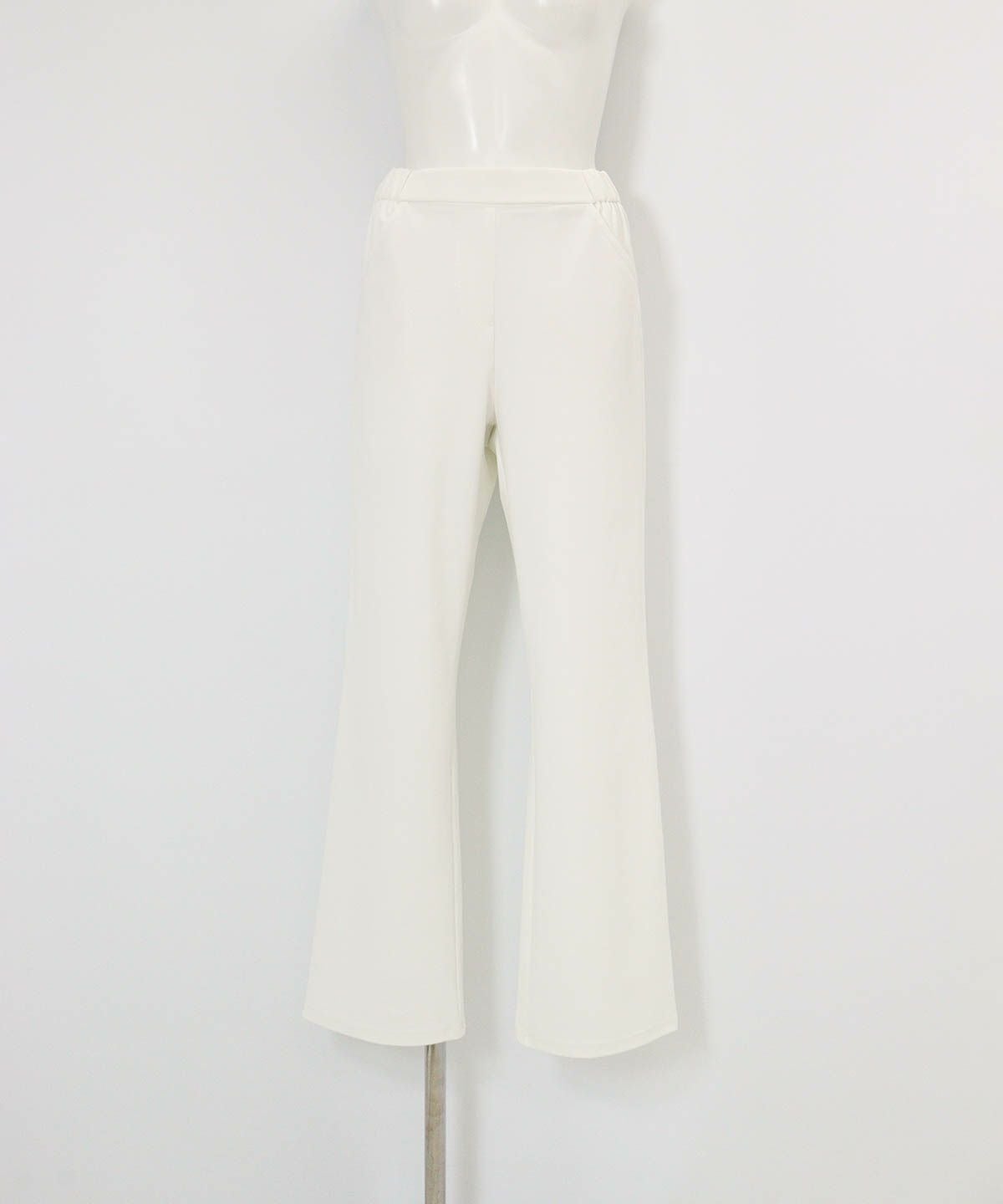  UV冷感ストレートパンツ（ホワイト）