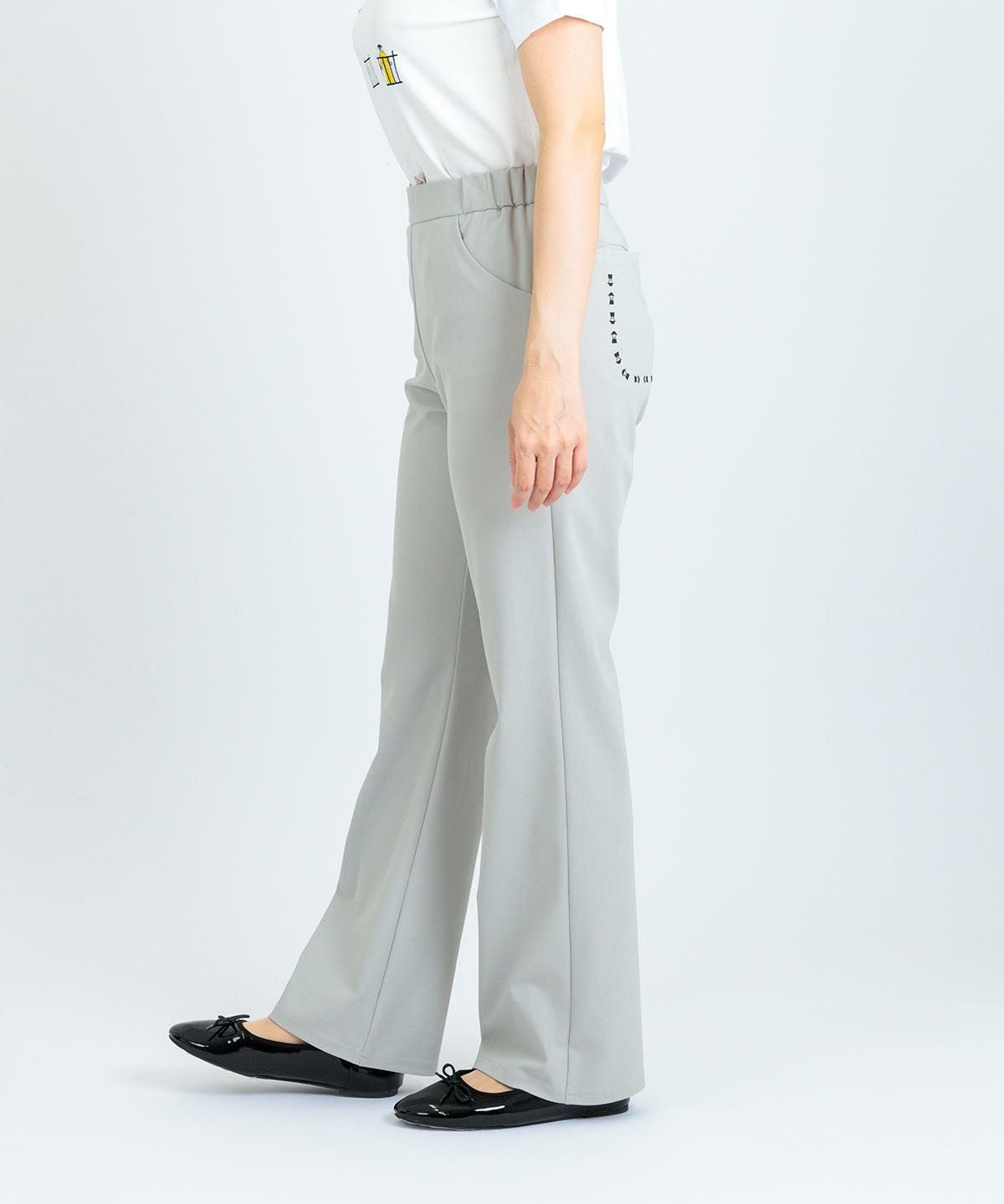 モデル着用画像（ベージュ）