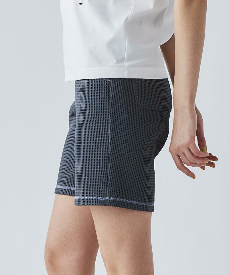 モデル着用画像（グレー）