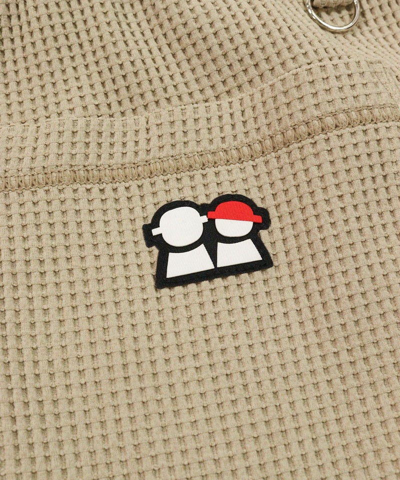 後ポケット部分（ベージュ）