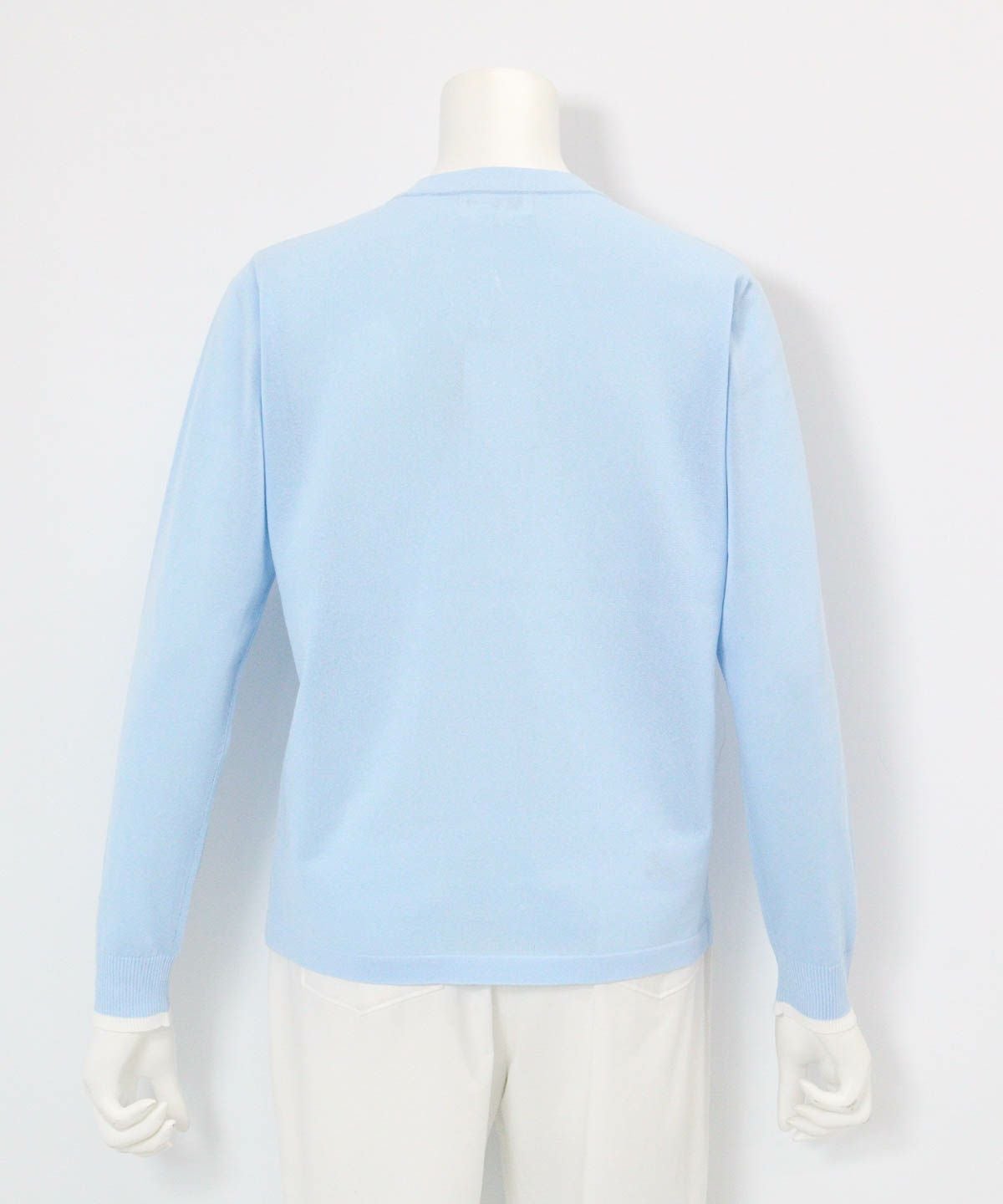コットン混刺繍ニットカーディガン後（ライトブルー）